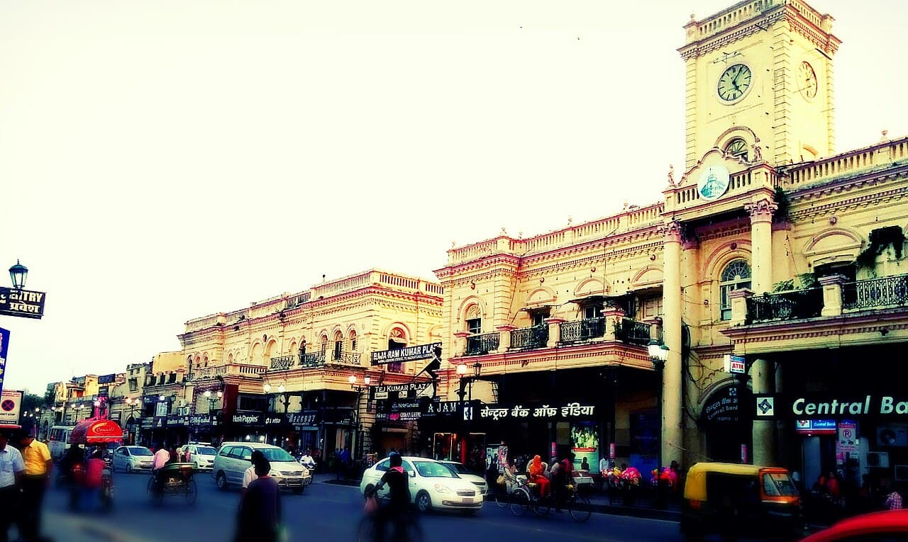 Lucknow · A considered journey through Lucknow