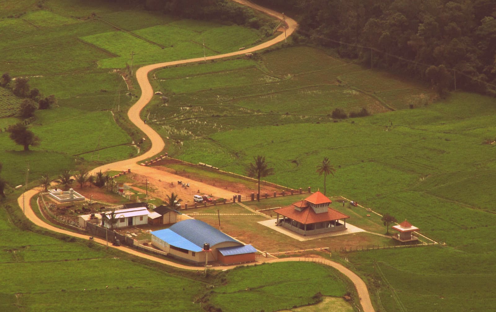 Chikmagalur & Mysore · 4-Day Journey