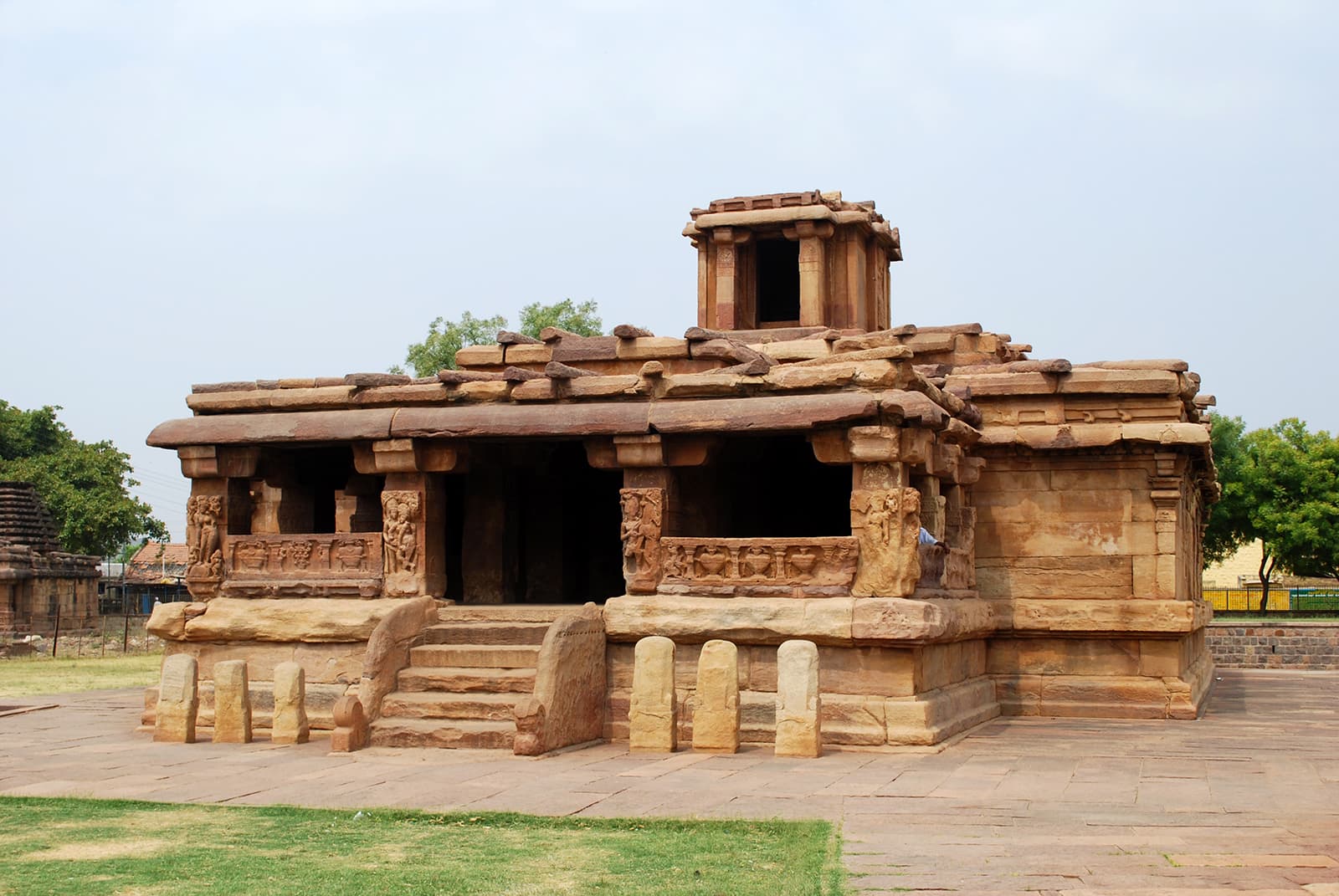 Hampi - Badami - Pattadakal · 5-Day Journey