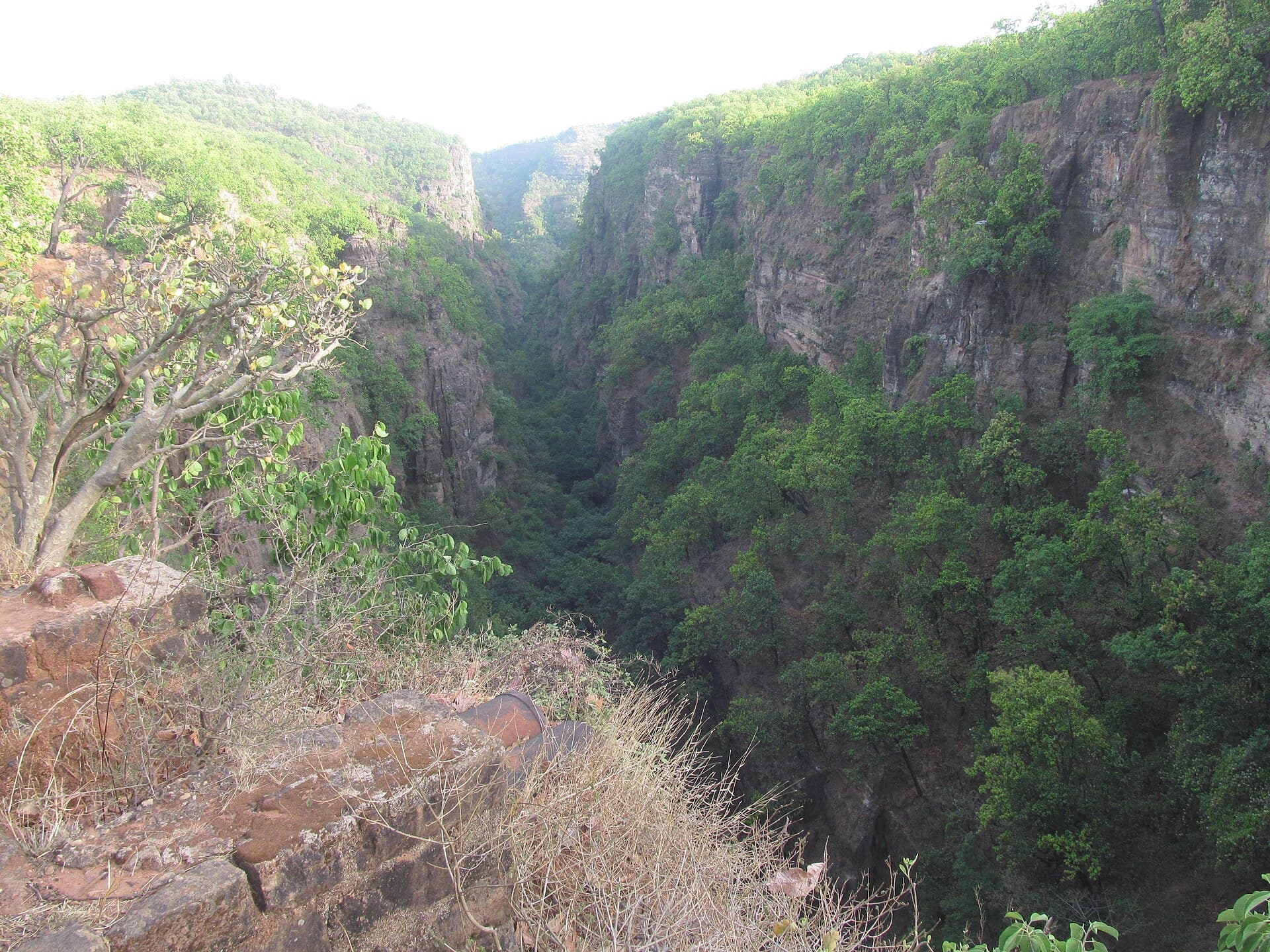 Pachmarhi · 2-Day Journey