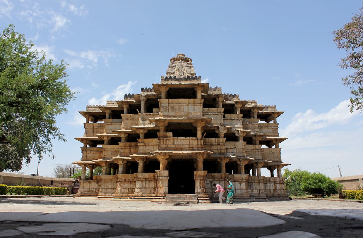 Dwarka – Somnath - Gir - Junagadh (Saurashtra Tour) · 5-Day Journey