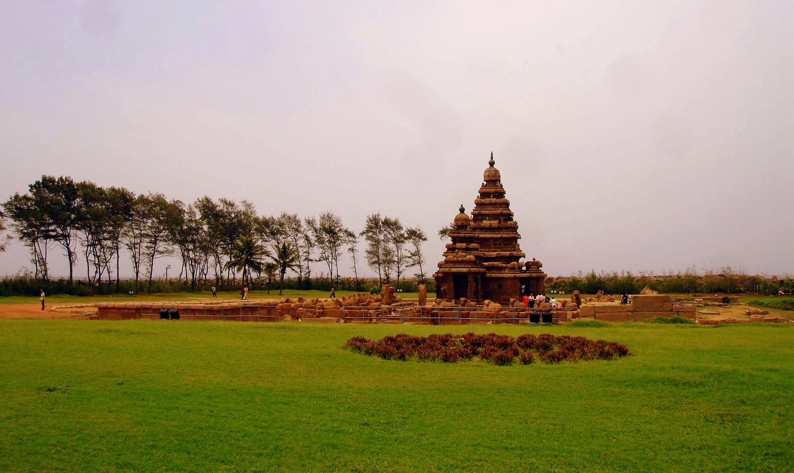 Pondicherry & Mahabalipuram · 2-Day Journey